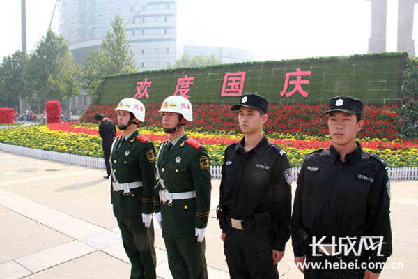 保定启动武装巡逻机制确保群众安全过节(图)