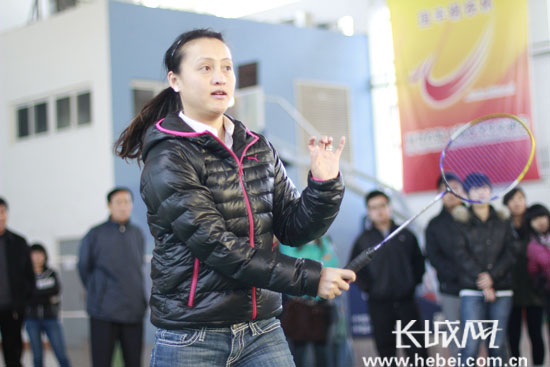 奥运会羽毛球冠军龚智超与唐山高校师生们交流
