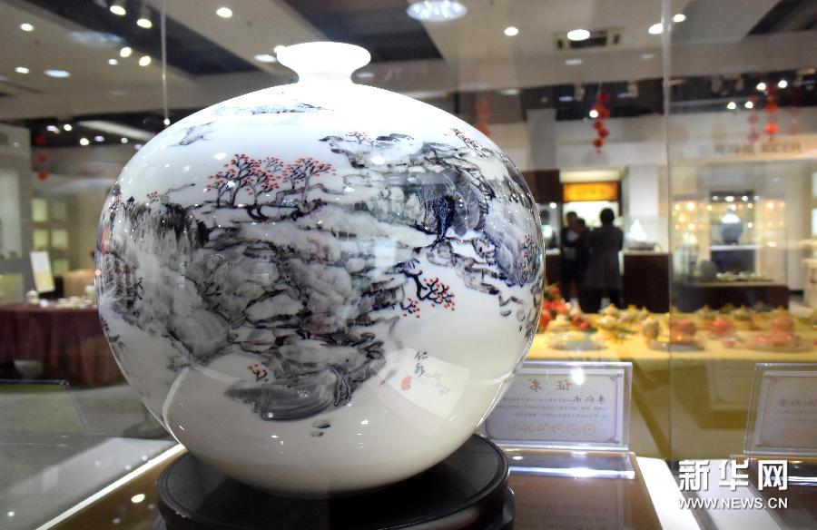 为期半年的"大器·大美"——中国陶瓷艺术大师作品展在山东省淄博市