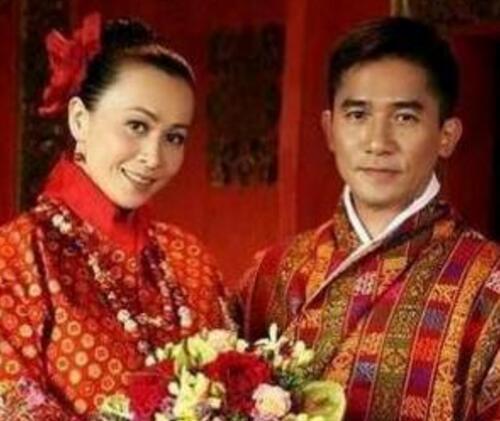 梁朝伟和刘嘉玲在不丹朝圣地大婚，不过回忆洞房花烛夜，刘嘉玲说，伟仔鼻鼾声很大。这句话就让人浮想联翩了