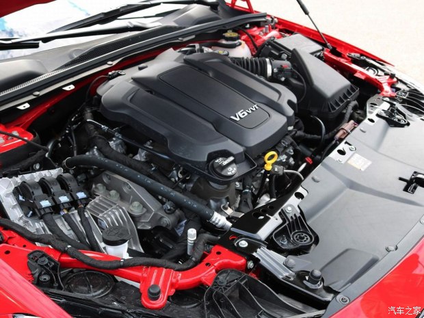 V6自吸+四驱系统 美版全新君威GS发布