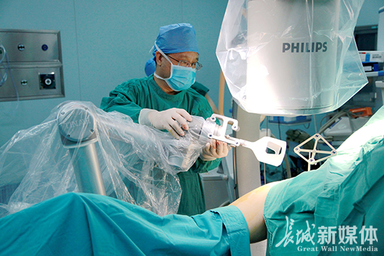 河北省首例骨科机器人手术在石家庄市三院开展