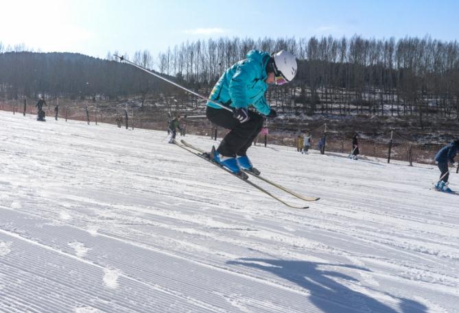 天河山滑雪场