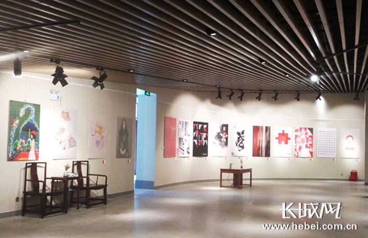 廊坊:庆祝改革开放40周年首届艺术设计展圆