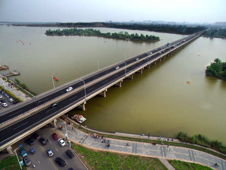 京港澳高速公路,滹沱河特大桥,河北路桥技术开发有限公司