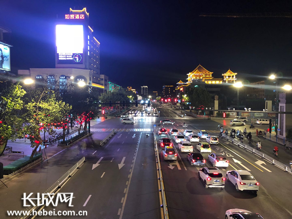 邢台市夜景.张孝宸 供图