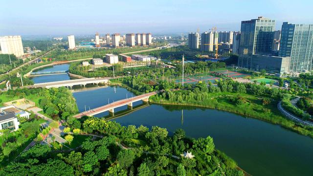 7月20日拍摄的石家庄市灵寿县松阳河湿地公园景色(照片).