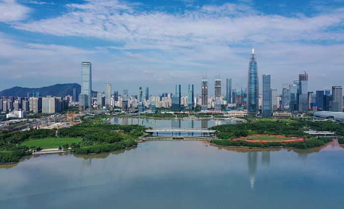 9月12日拍摄的深圳市南山区后海片区.