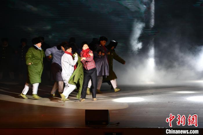 歌舞剧《情系塞罕坝》汇报演出现场 河北民族师范学院供图