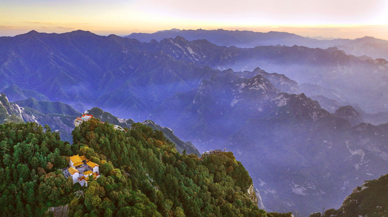 美麗中國：日落西岳