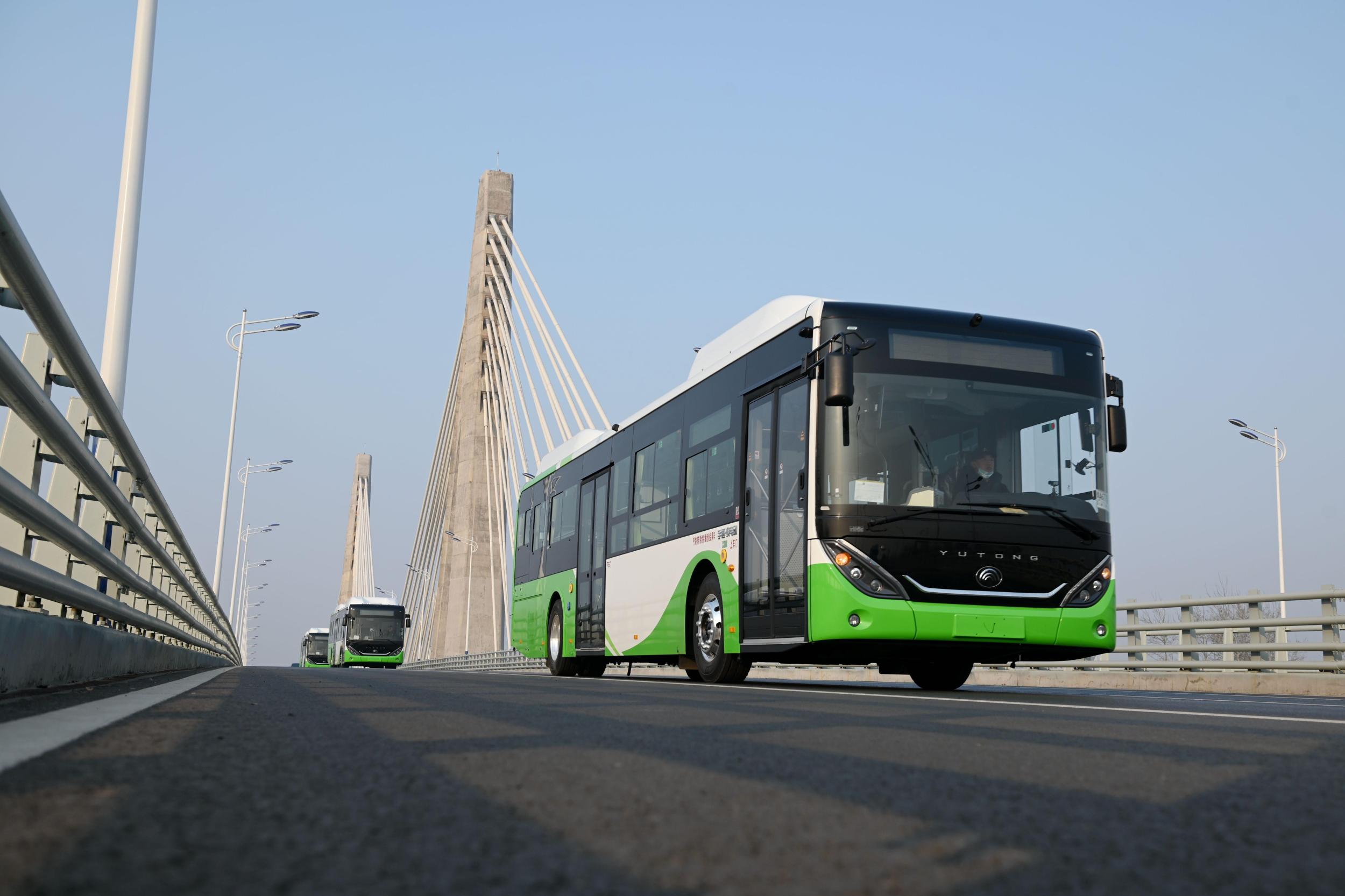 邯郸413部新能源公交车助力“零碳”城市