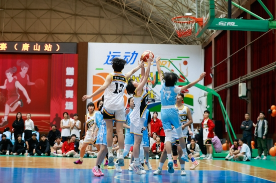 中国“苗苗杯”女子青少年篮球赛（唐山站）落幕