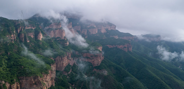  Neiqiu, Hebei: The sea of clouds is as fresh as ink after rain