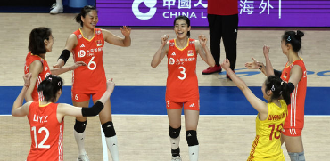 中国女排逆转世界第一土耳其队