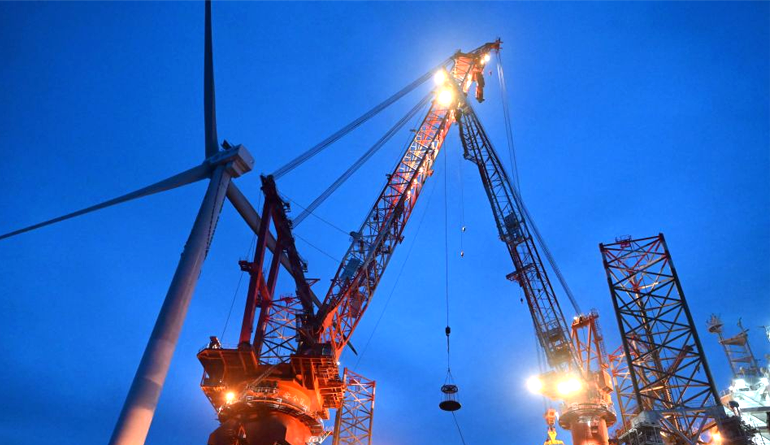 全国首个批量化应用单机容量16兆瓦的海上风电机组项目实现并网发电