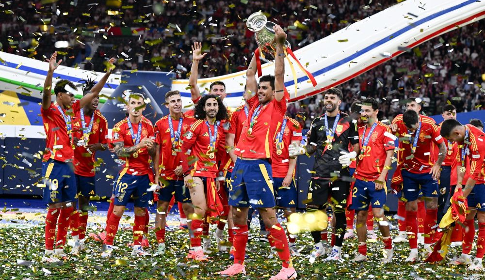 西班牙胜英格兰 再夺欧锦赛冠军