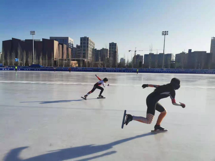 河北省第二届冰雪运动会速度滑冰项目今日开赛 