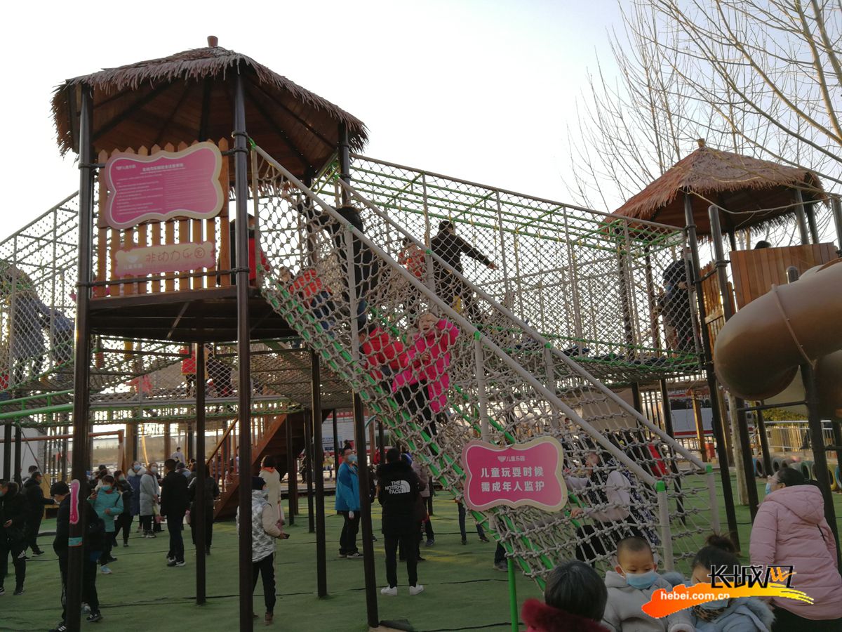 超甜！福州首个爱情主题公园今天亮相_焦点图_福州新闻网