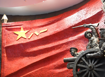强军征途丨在军博近距离了解中国革命的“第一枪”