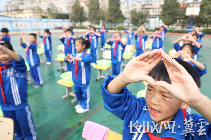 唐山市丰润区：正确洗手筑健康